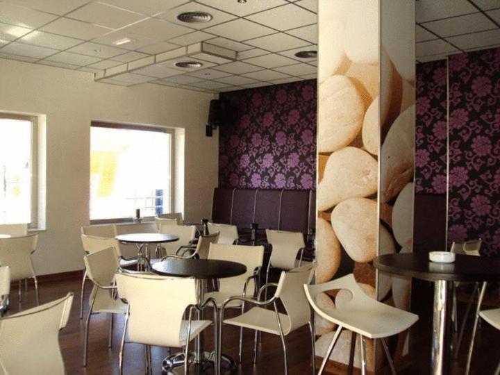 Hostal Sabana San Martín Zewnętrze zdjęcie