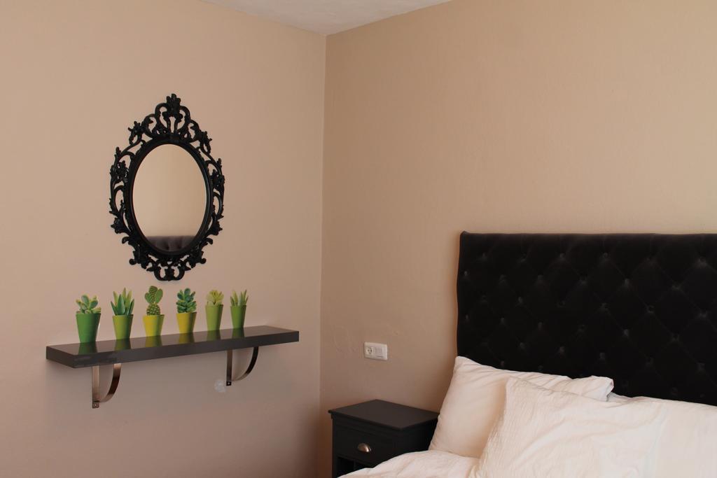 Hostal Sabana San Martín Zewnętrze zdjęcie