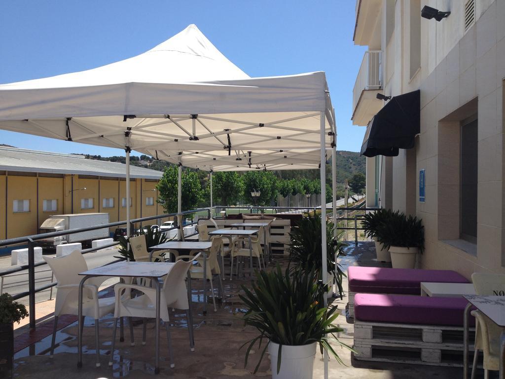 Hostal Sabana San Martín Zewnętrze zdjęcie