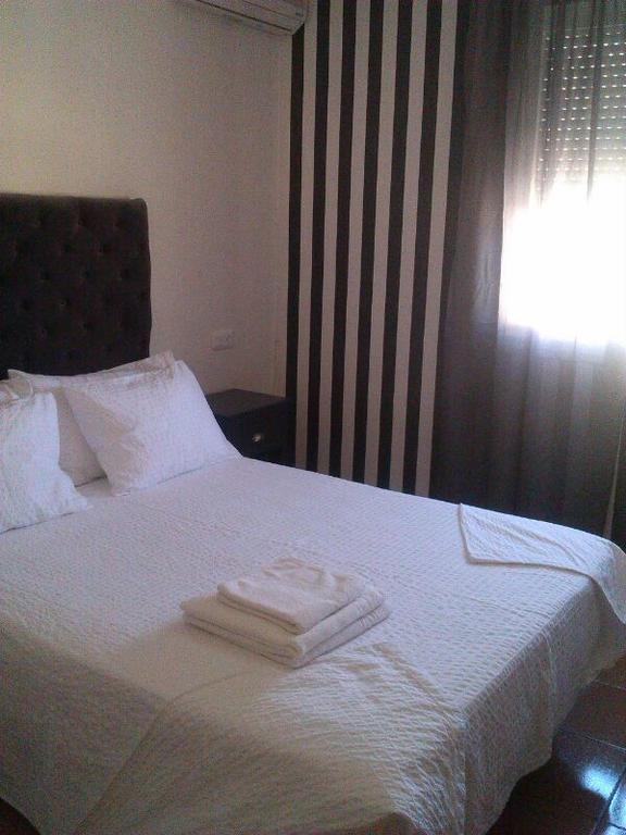 Hostal Sabana San Martín Zewnętrze zdjęcie